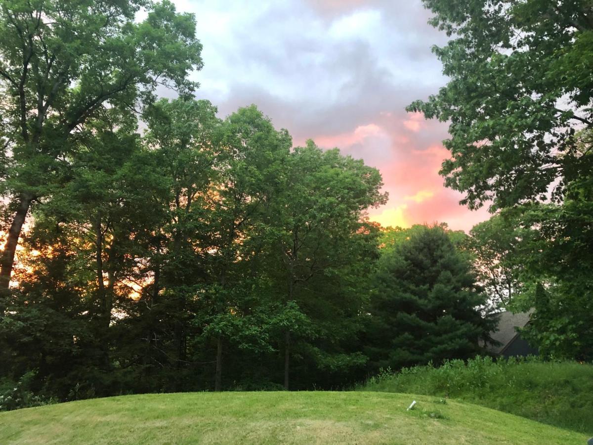 Amazing Poconos House . Sauna/Hot Tub/Private Pool East Stroudsburg Eksteriør bilde
